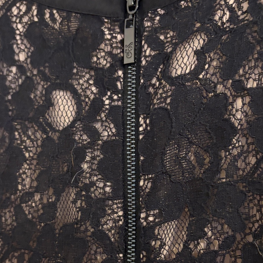 Jessica Simpson White and Black Lace Mini Dress - Picture 6 of 8